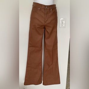 New without tag, Sofia jeans by Sofia Vergara Melisa, High Rise Flare Size-4